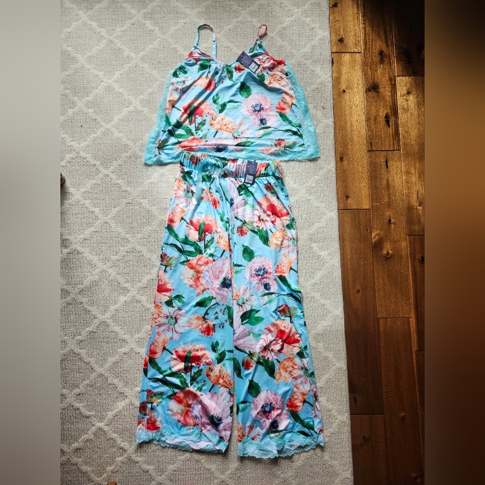 Cacique Aqua Floral Sexy Silky 2 Piece Set Pajamas Lingerie Lace Trim